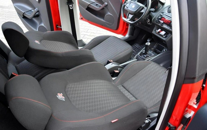 Seat Ibiza cena 26900 przebieg: 234100, rok produkcji 2012 z Borne Sulinowo małe 596